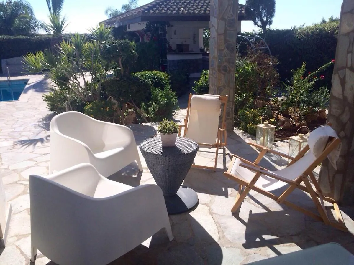 Villa In Ayia Napa With A Pool! 0*,